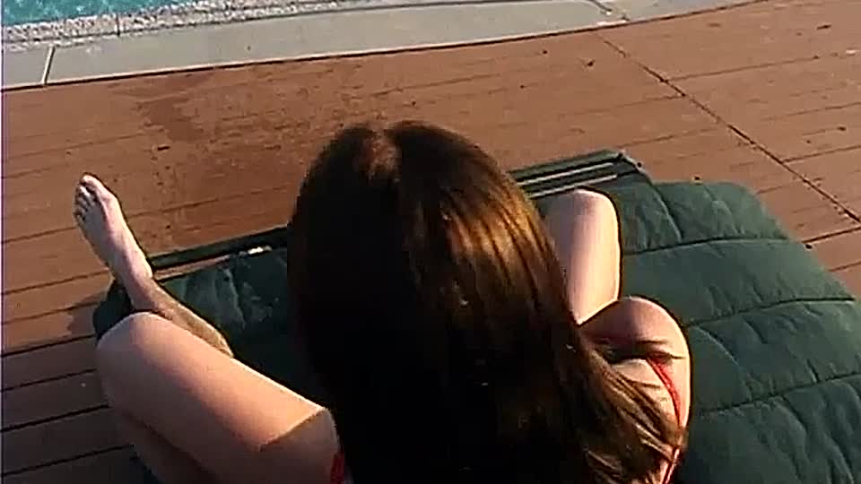 Terrassensex mit Brünette